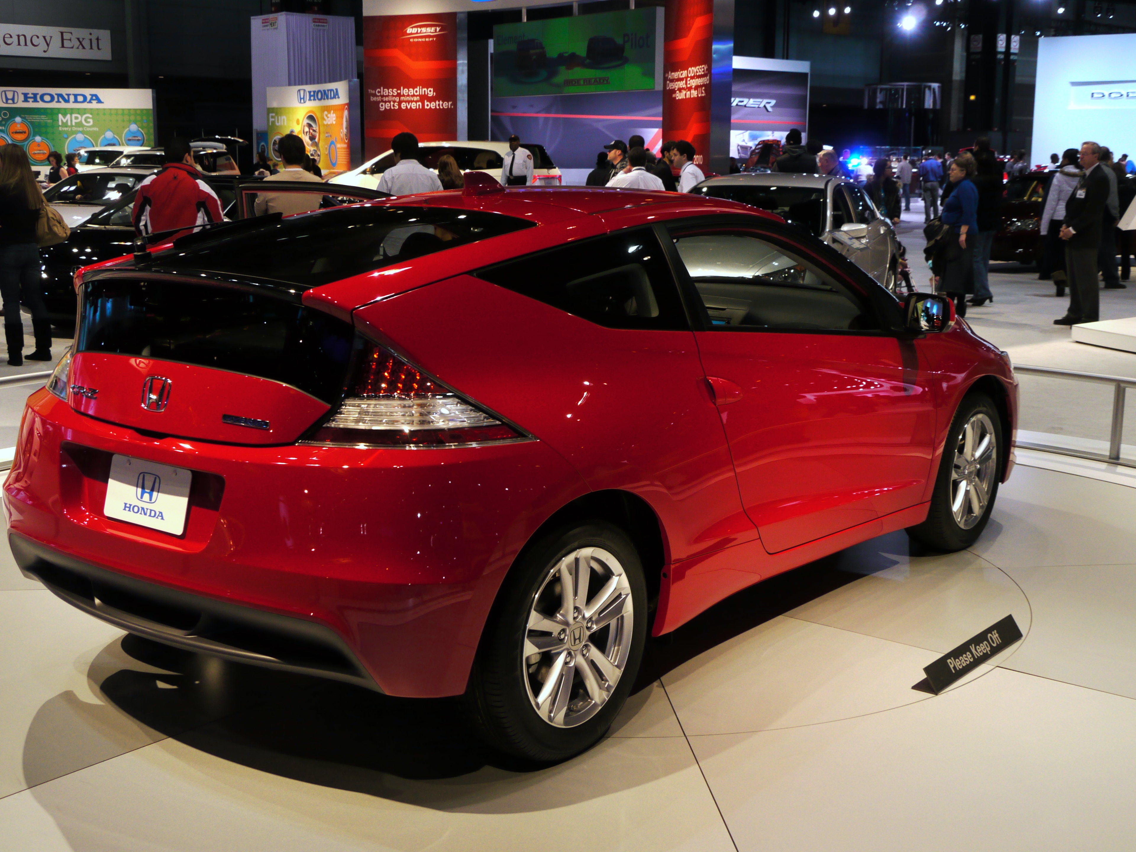 Хонда CRZ Hybrid 2014