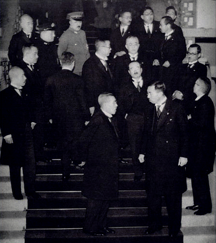 File:Kiichirō Hiranuma Cabinet 19390105.jpg