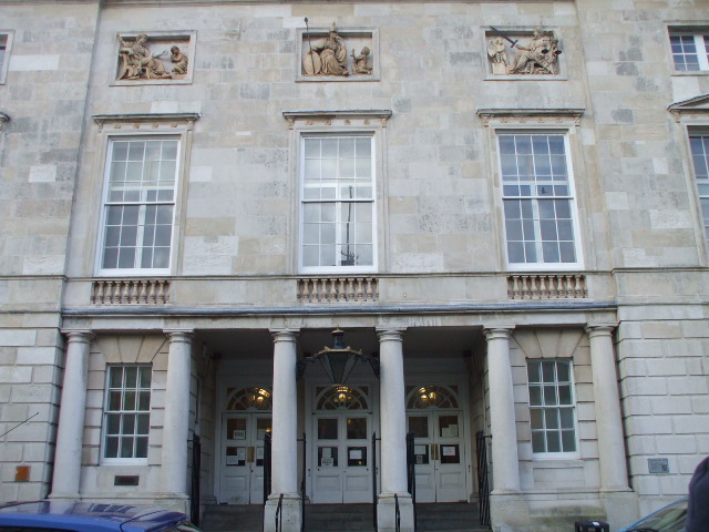 File:Lewes Law Courts1.jpg