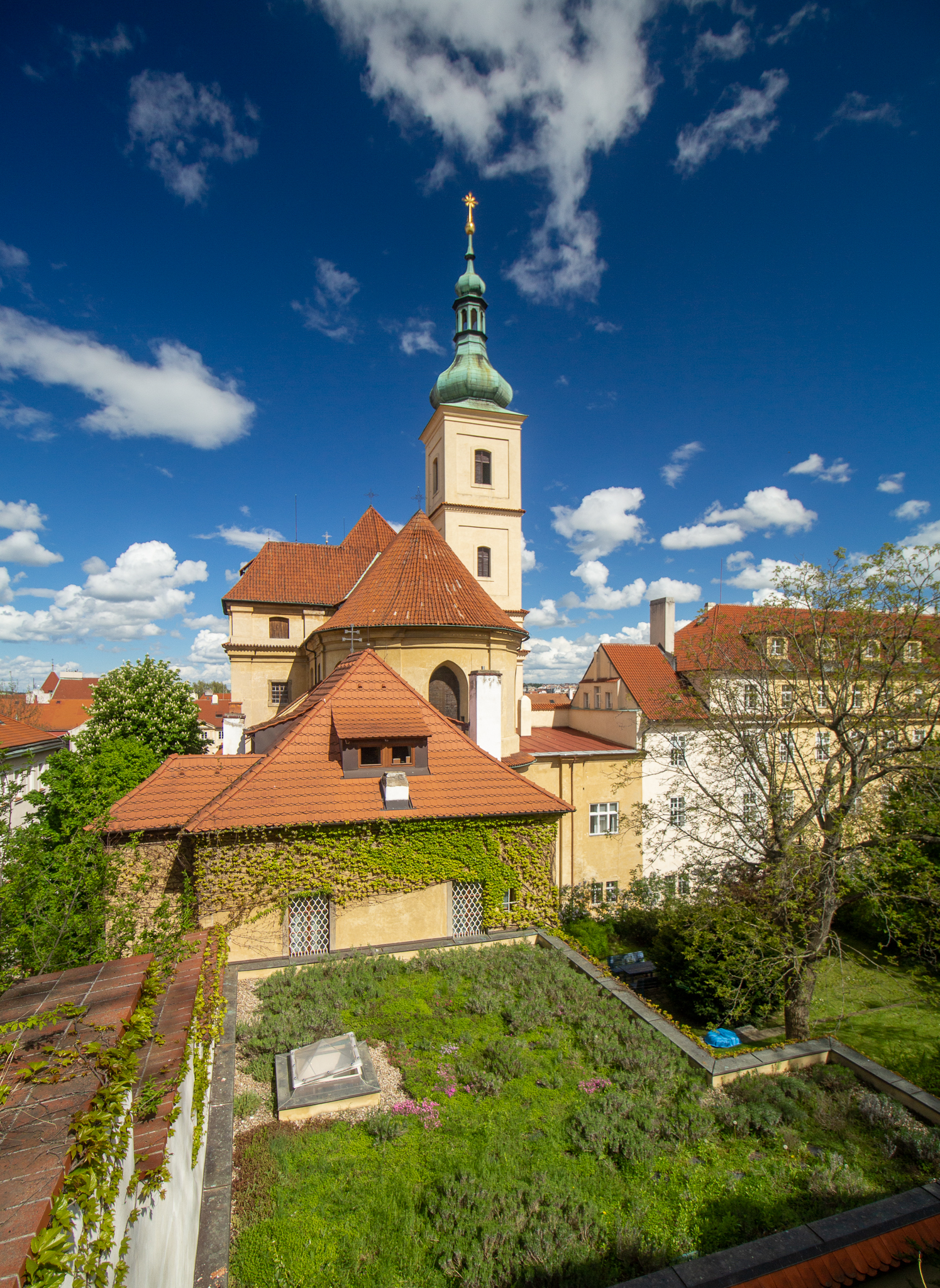 File Mala Strana Kostel Pm Vitezne 1 Jpg Wikimedia Commons