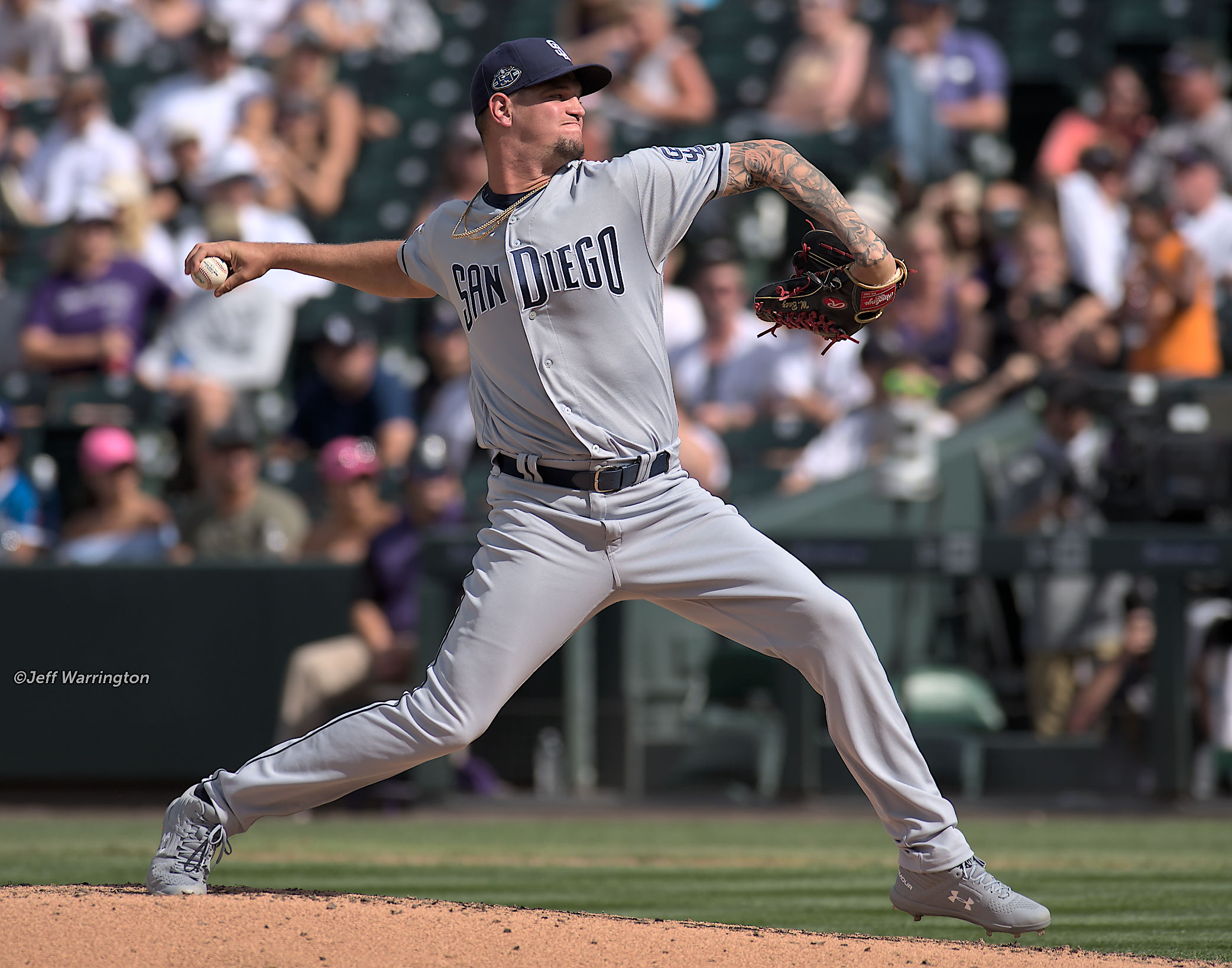 File:Michel Báez pitching for the San Diego Padres in 2019.jpg - Wikimedia  Commons