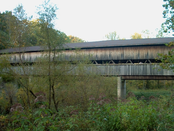 Middle Road Covered Bridge