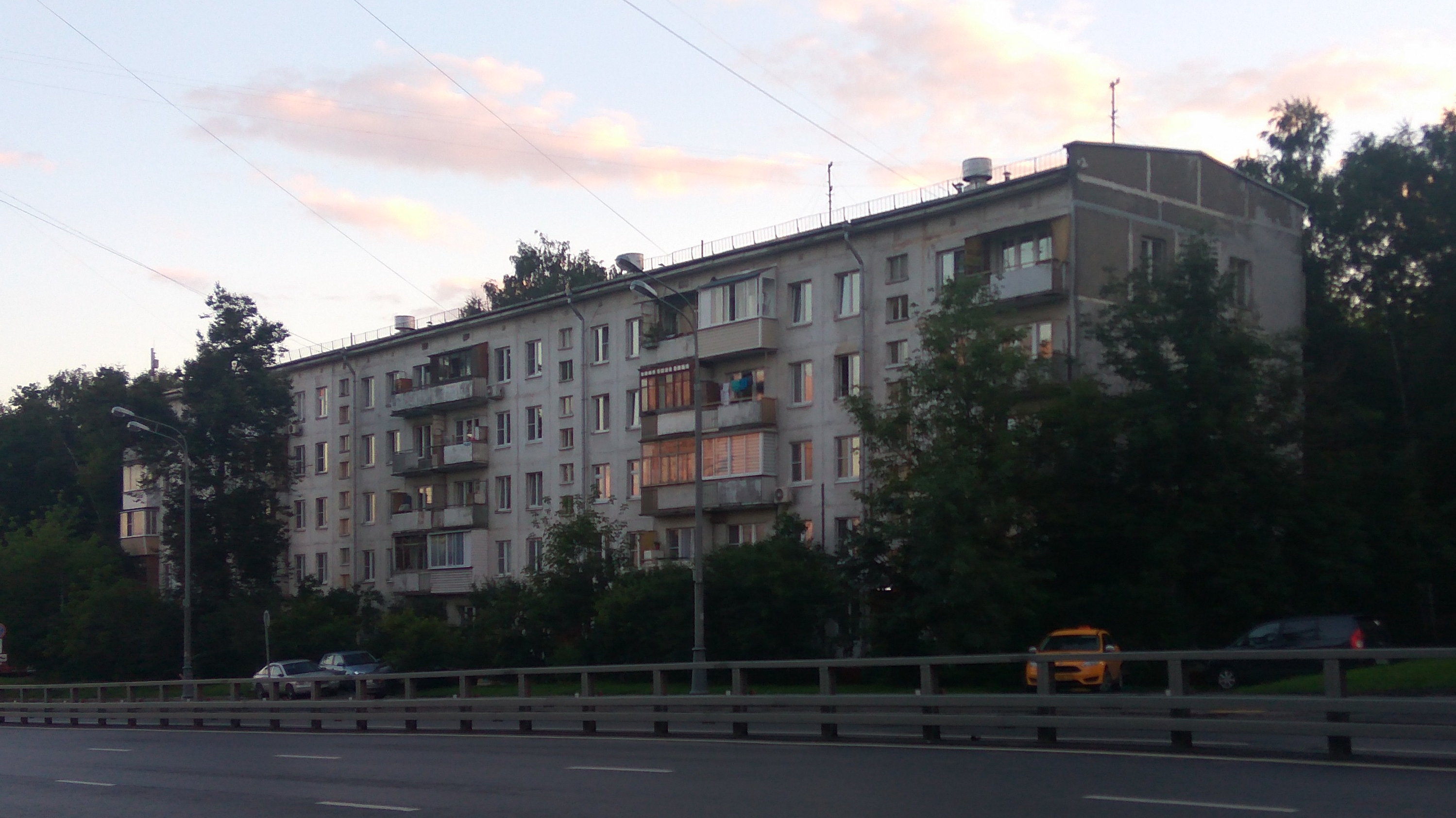 Файл:Moscow Mozhaysky District Vitebskaja ulitsa 4 (35615672644).jpg —  Википедия