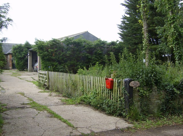 File:Old Yafford Farm - geograph.org.uk - 511445.jpg