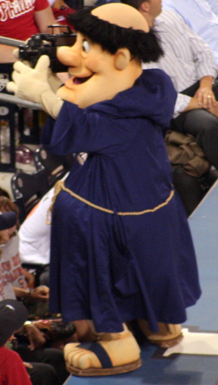 File:Swinging friar san diego padres mascot.jpg - Wikipedia