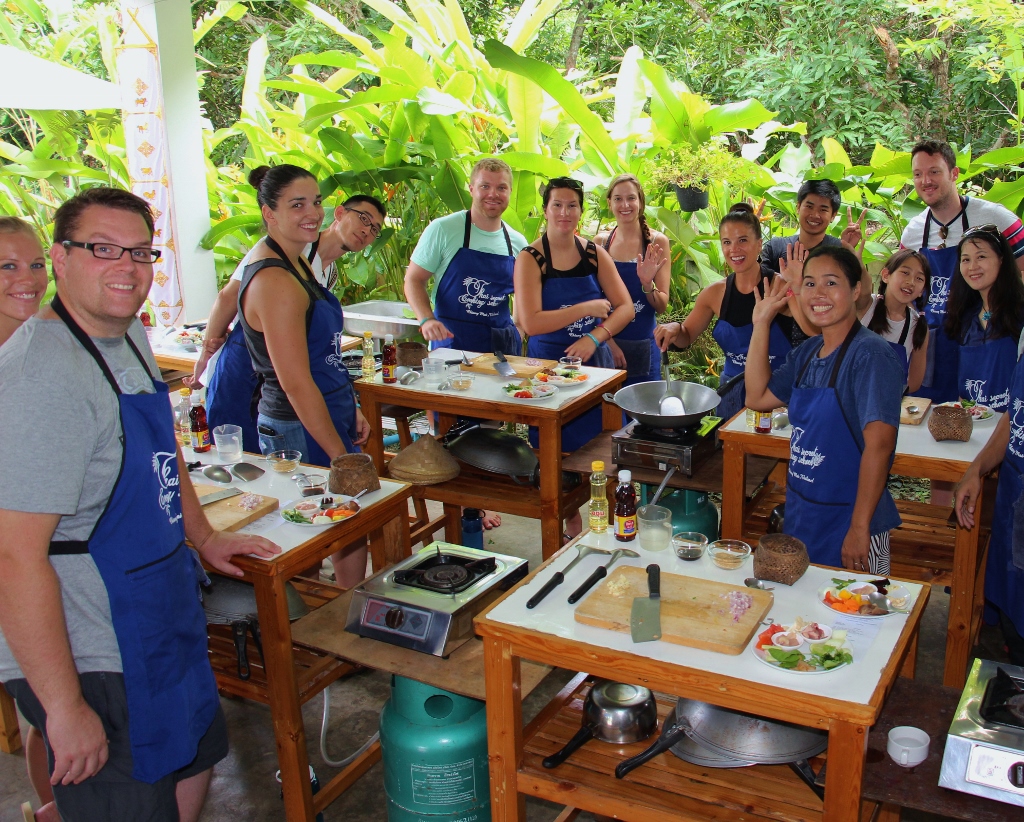 File:Thai-Cooking-Class-Chiang-Mai-Thailand.jpg - Wikimedia Commons