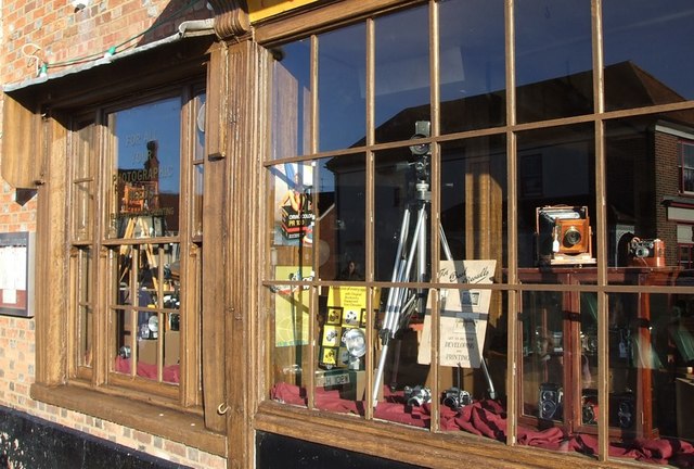 File:The shop that never was - with stock - geograph.org.uk - 304432.jpg