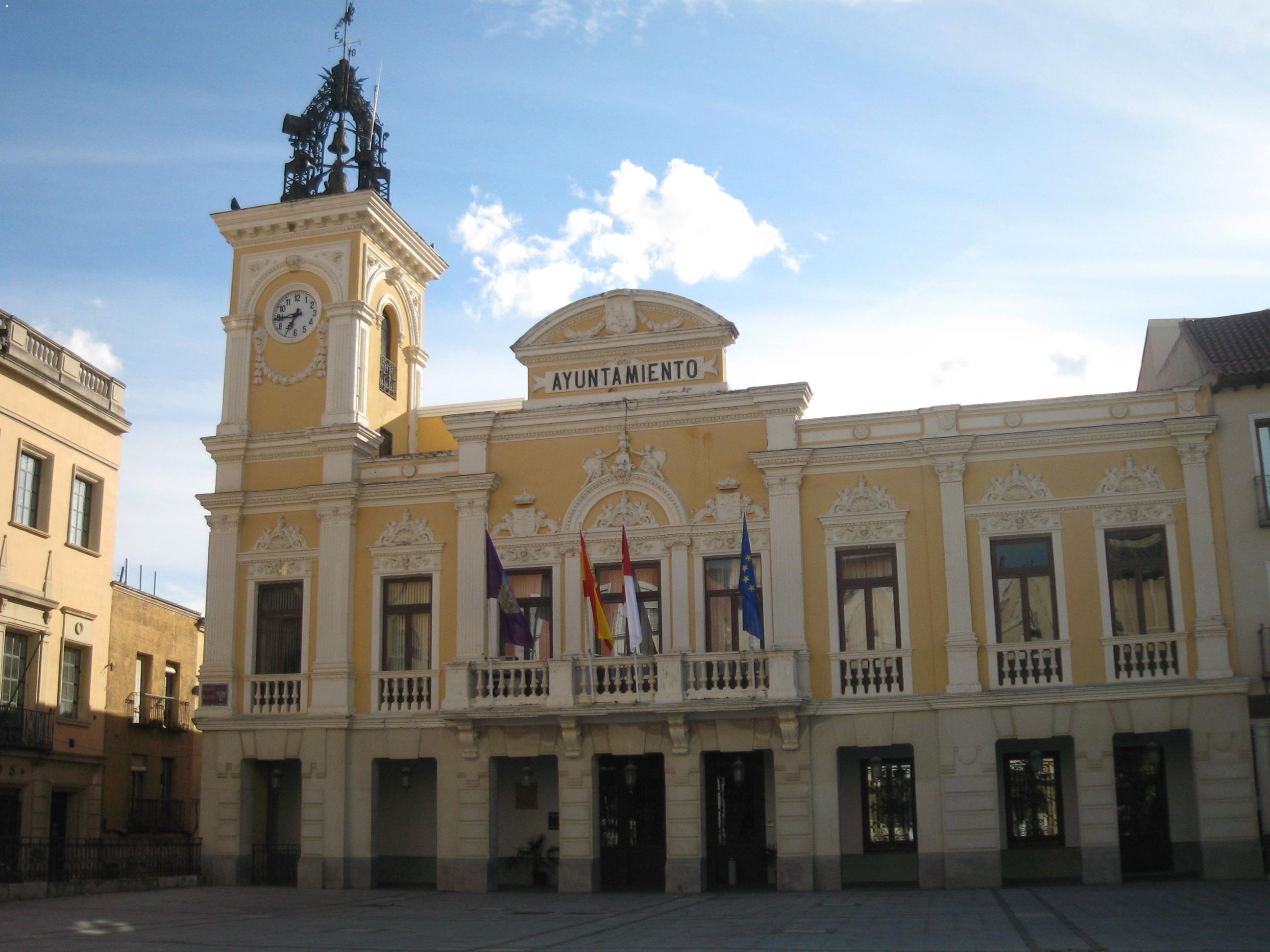 Resultado de imagen de ayuntamiento  guadalajara