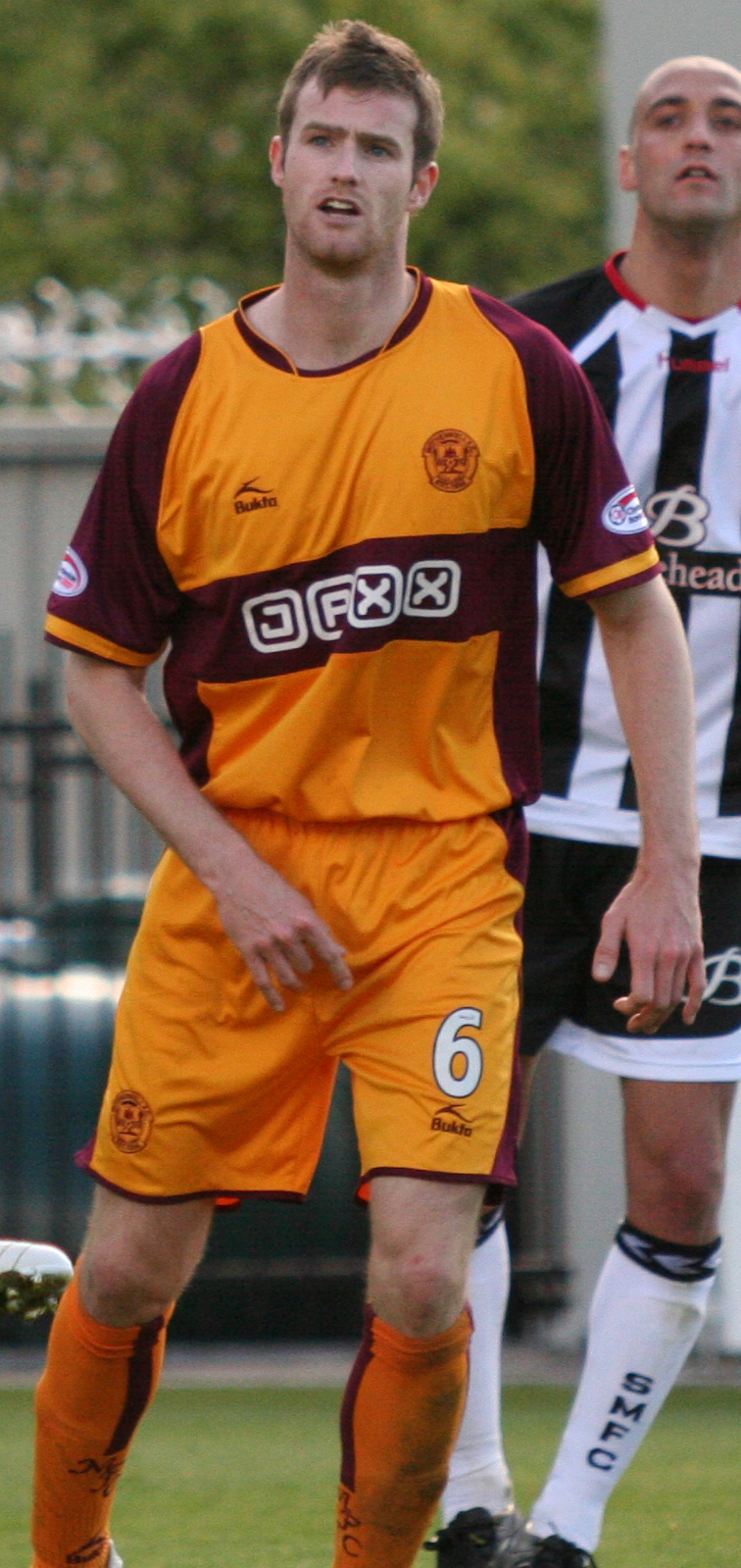 McLean playing for [[Motherwell F.C.|Motherwell]]