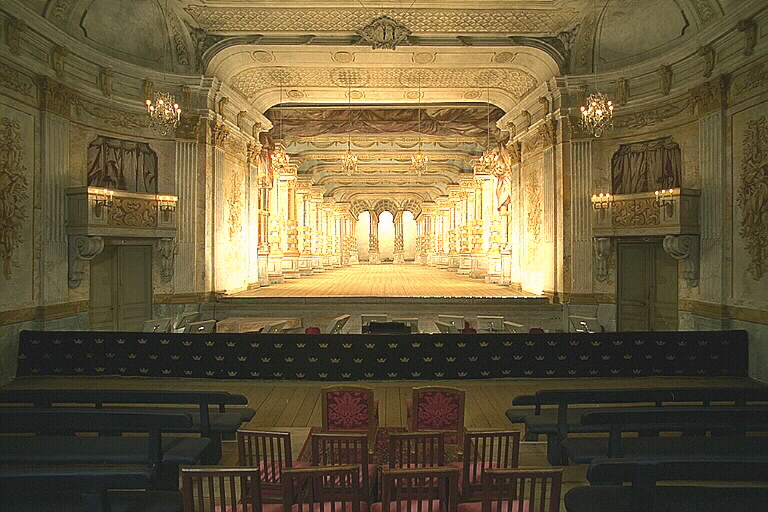 Schlosstheater Drottningholm. Innenraum mit Blick aus dem Zuschauerraum zur Bühne