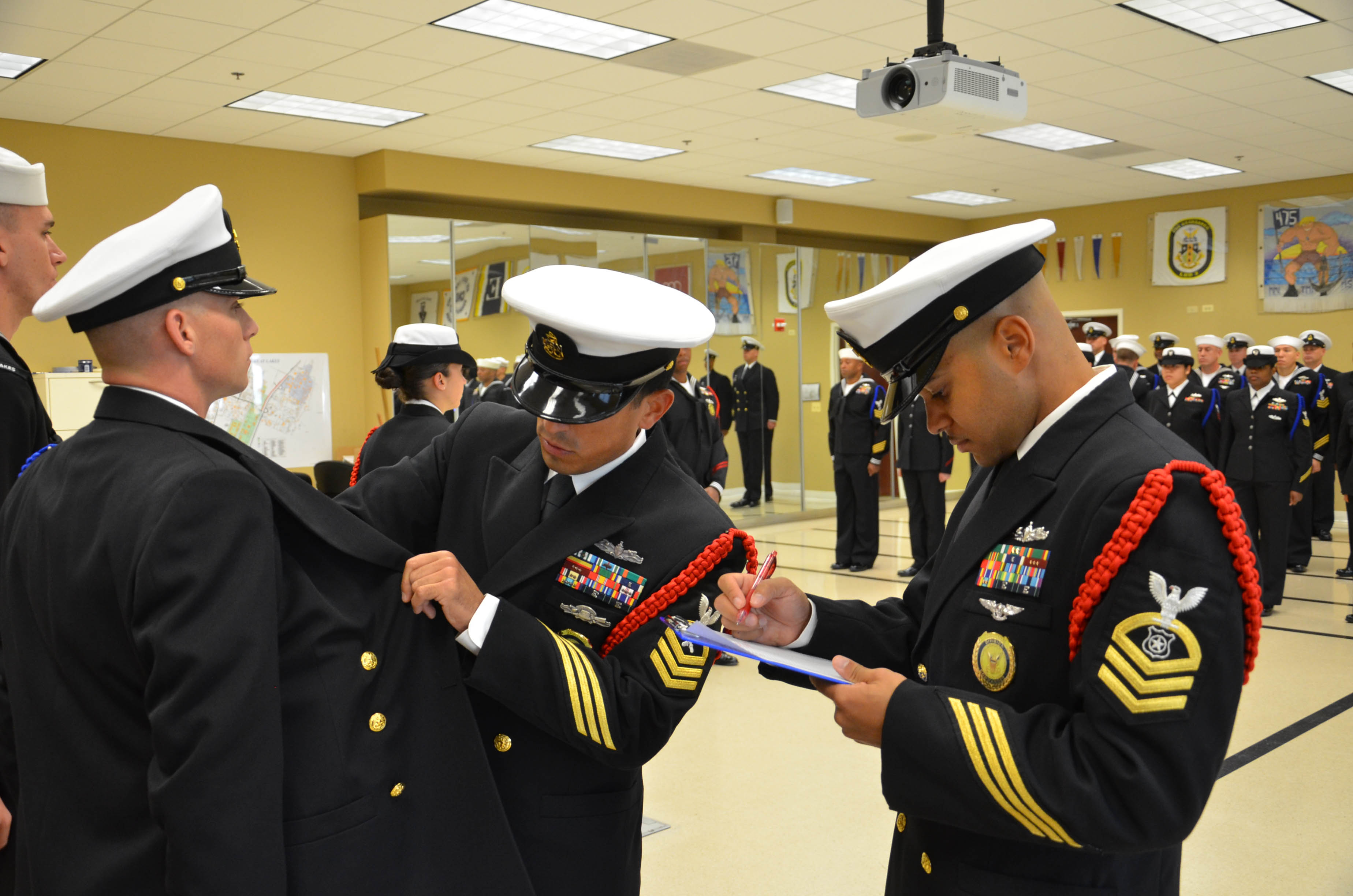 DVIDS - Images - Navy recruits issued Navy Working Uniform [Image 21 of 46]