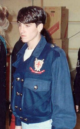 Jonathan Knight at the 1990 Grammy Awards cropped