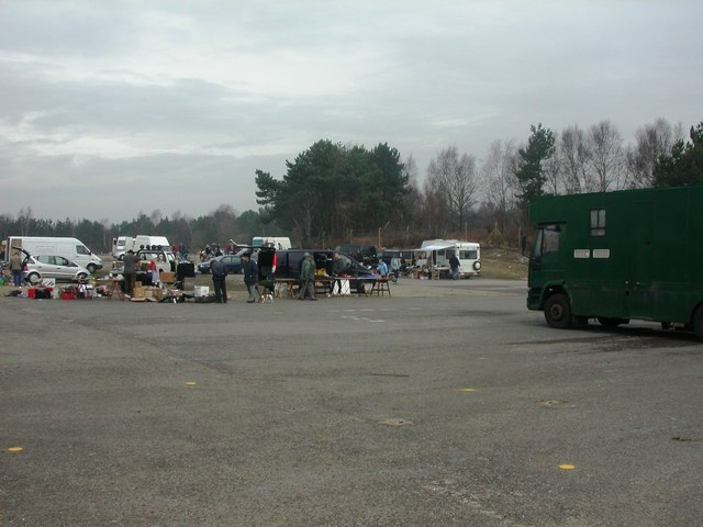 File:Matcham's Park, car boot sale - geograph.org.uk - 1198592.jpg