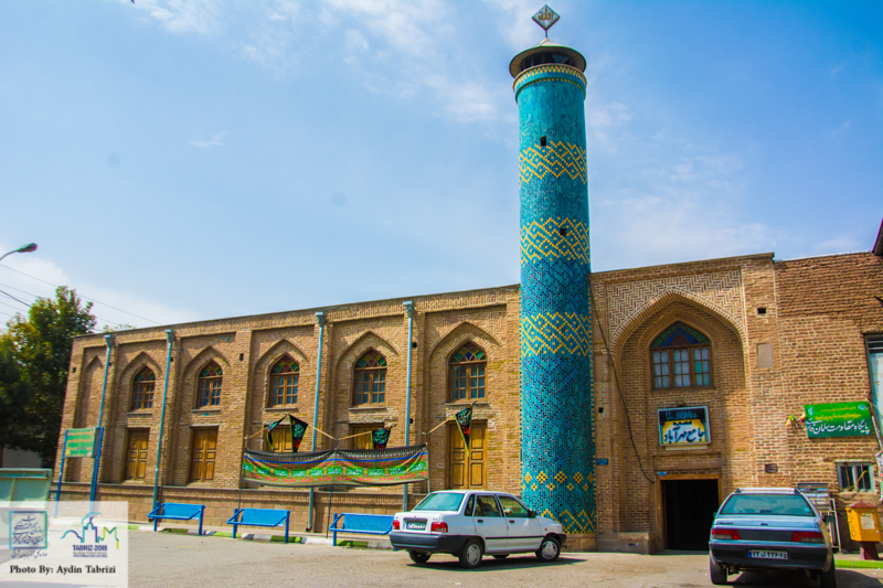 File:Mehr Abad jami mosque.jpg