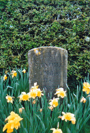 File:Old Milestone by the A476, Rhydd-y-ffynnon, Llanarthney parish - geograph.org.uk - 6068870.jpg