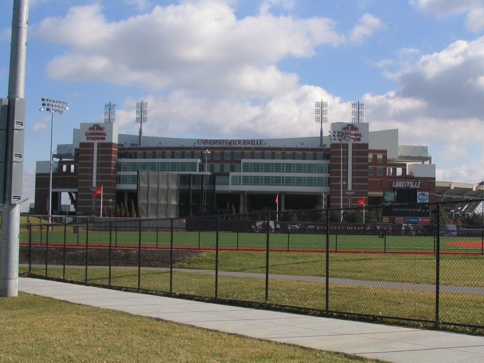 Cardinal Stadium, Louisville Cardinals Stadium, Papa Johns Cardinal Stadium,  HD wallpaper