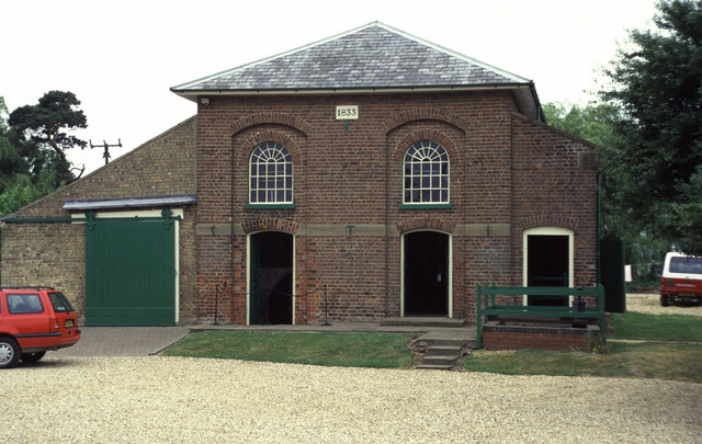 File:Pinchbeck-Engine-House-by-Chris-Allen.jpg