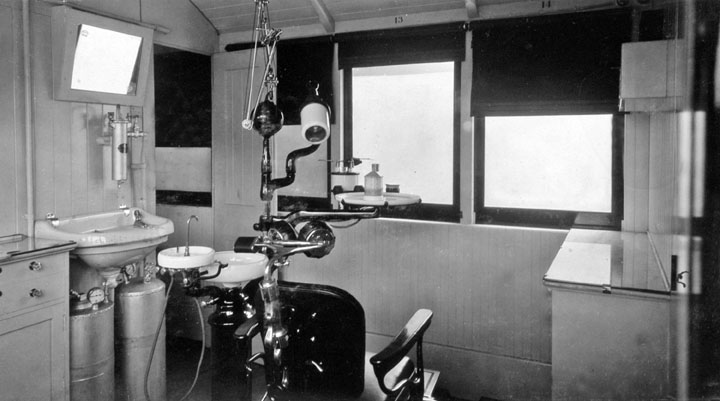 File:Queensland State Archives 2553 View of surgery inside Department of Public Instruction Rail Dental Clinic Car Roma Street Brisbane 1929.png