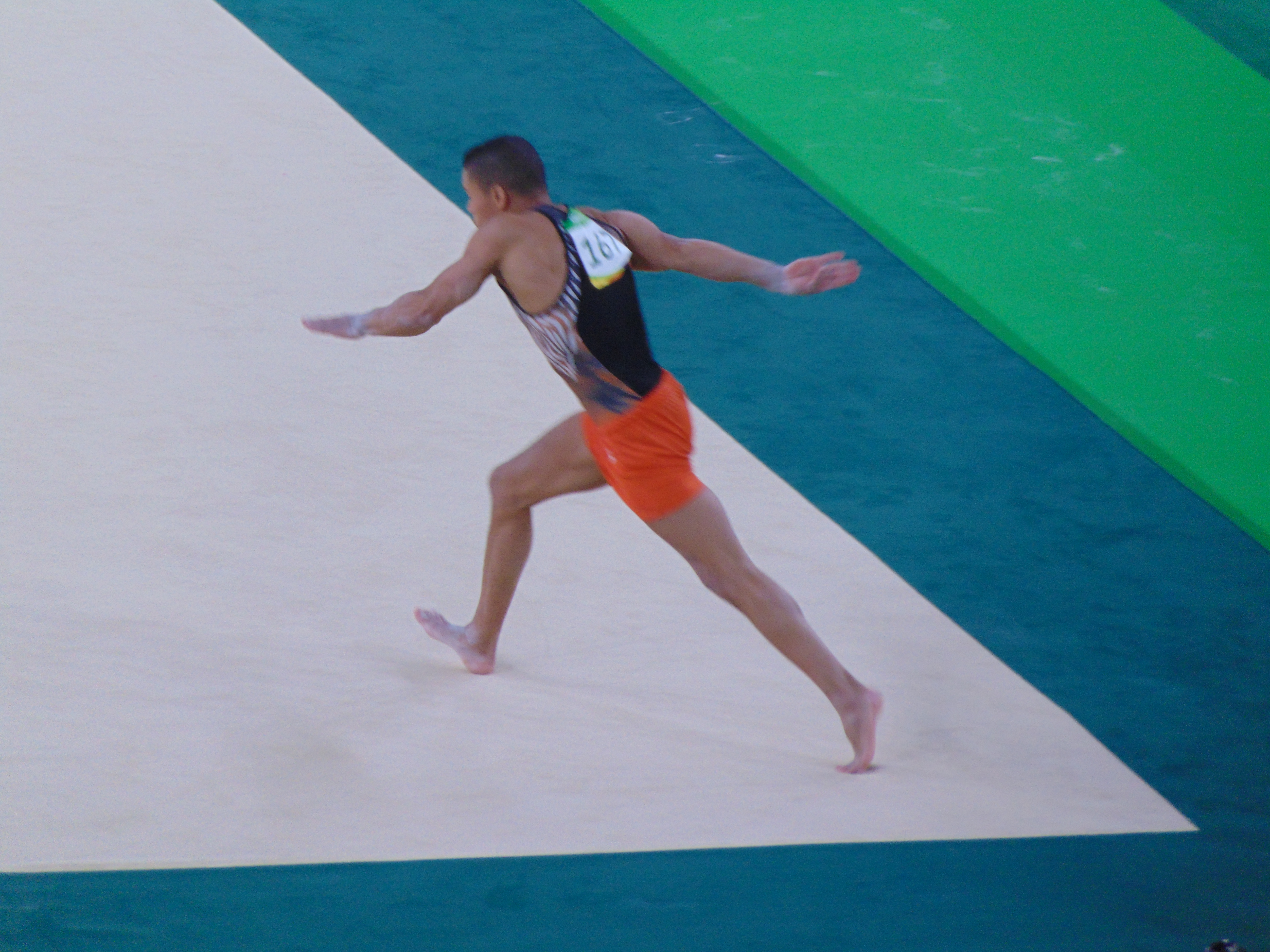 File Rio 16 Artistic Gymnastics Men S Qualification Jpg Wikimedia Commons