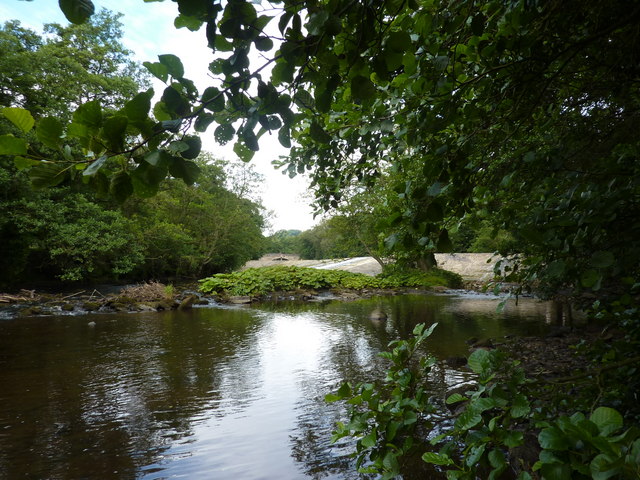 The weir at Calver - geograph.org.uk - 1981668