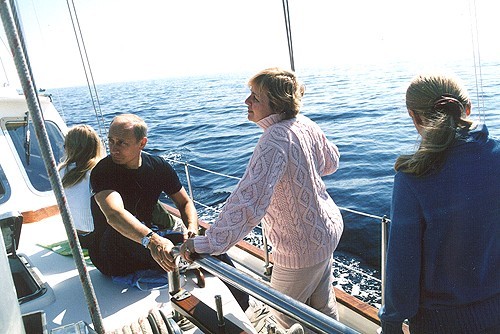 File:Vladimir Putin with family in Primorsky Krai 2002-2.jpg