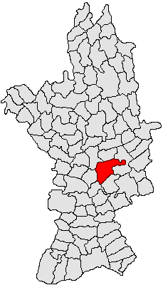 Kommunens beliggenhed i distriktet Olt
