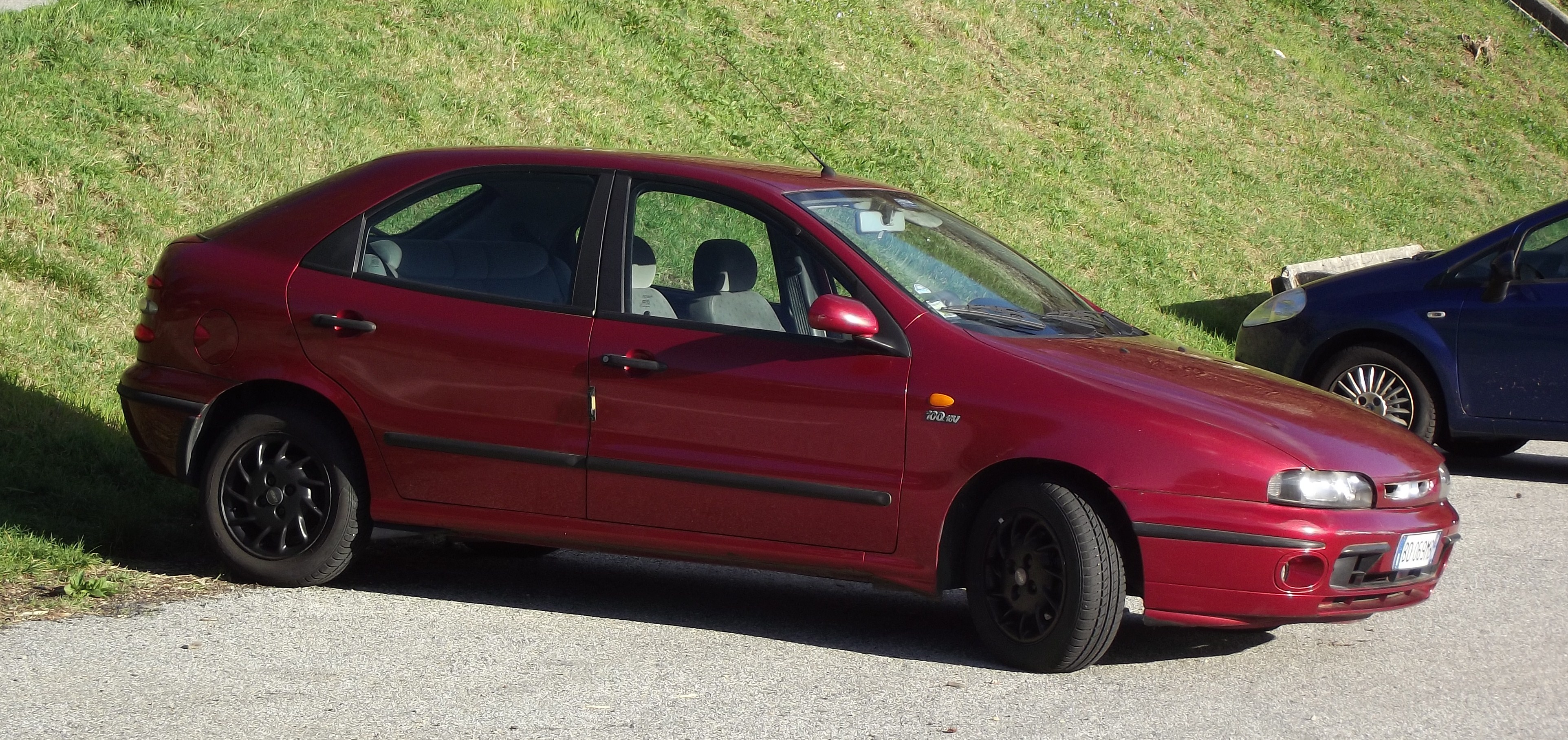 Фиат черный дым. Fiat Bravo 2000. Fiat Bravo. Bravo 2000.