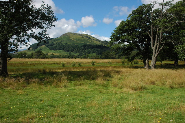 File:Meall Clachach - geograph.org.uk - 915505.jpg