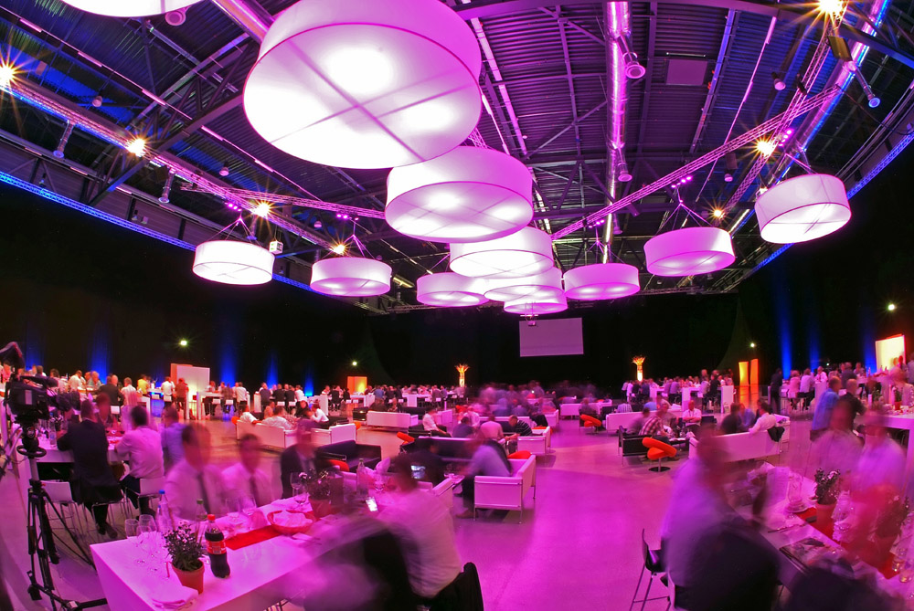 File:Messe Luzern Corporate Event.jpg - Wikimedia Commons