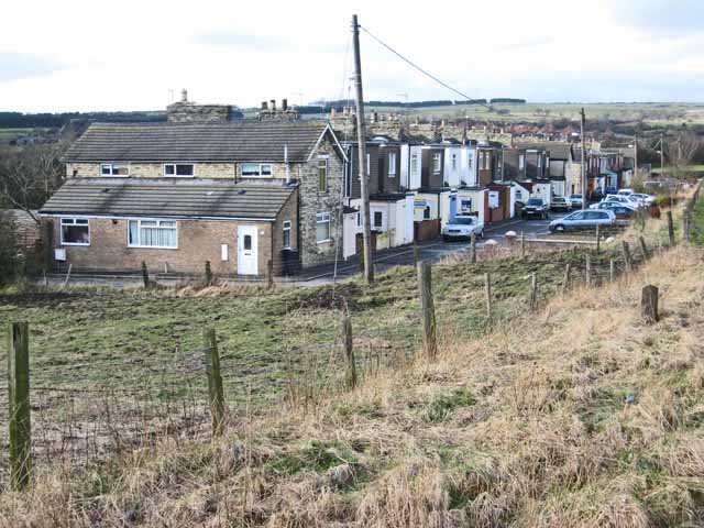 File:No drinking^ Temperance Terrace, above Crook. - geograph.org.uk - 338047.jpg