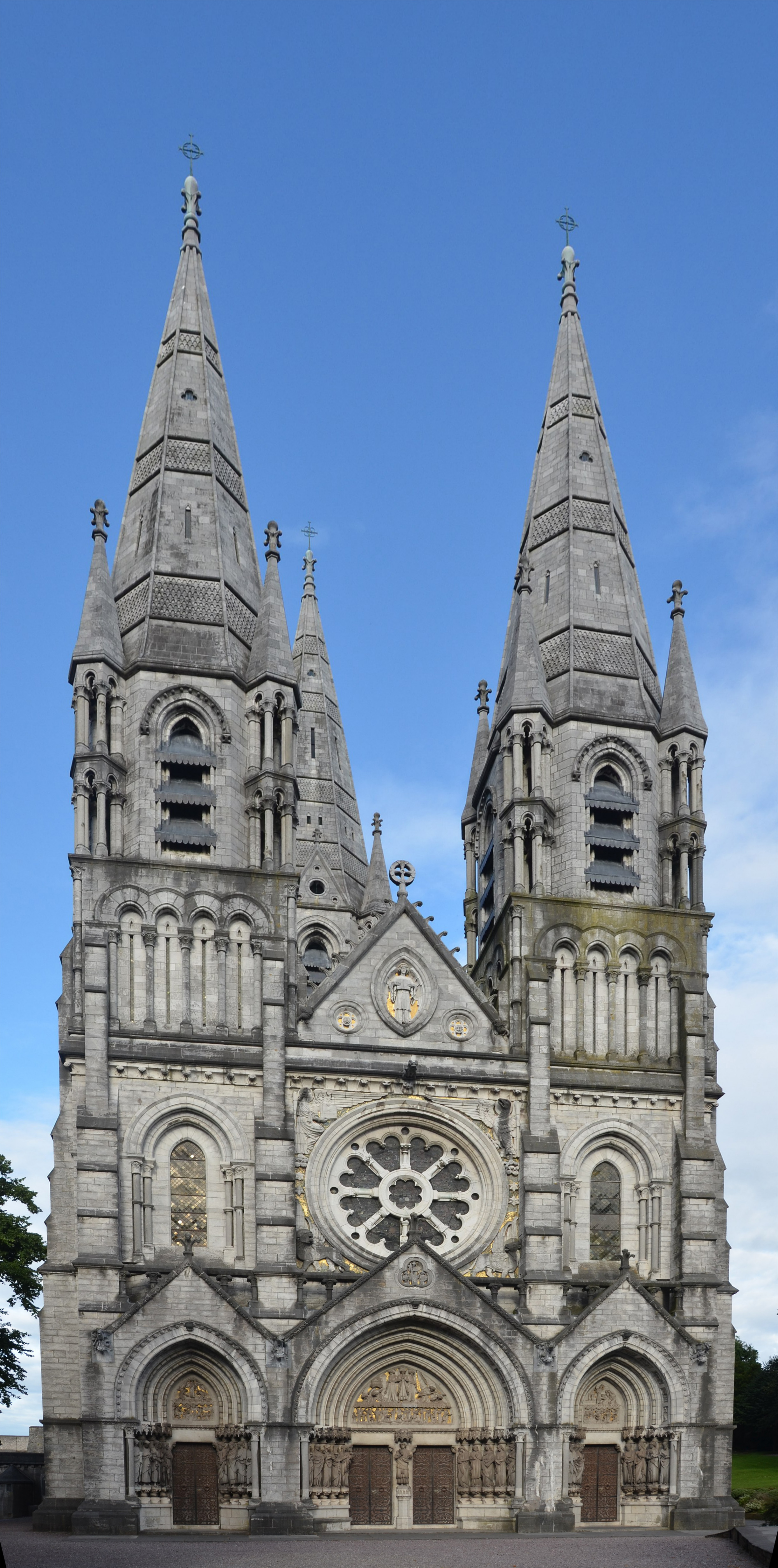 Saint Fin Barre's Cathedral - Wikipedia