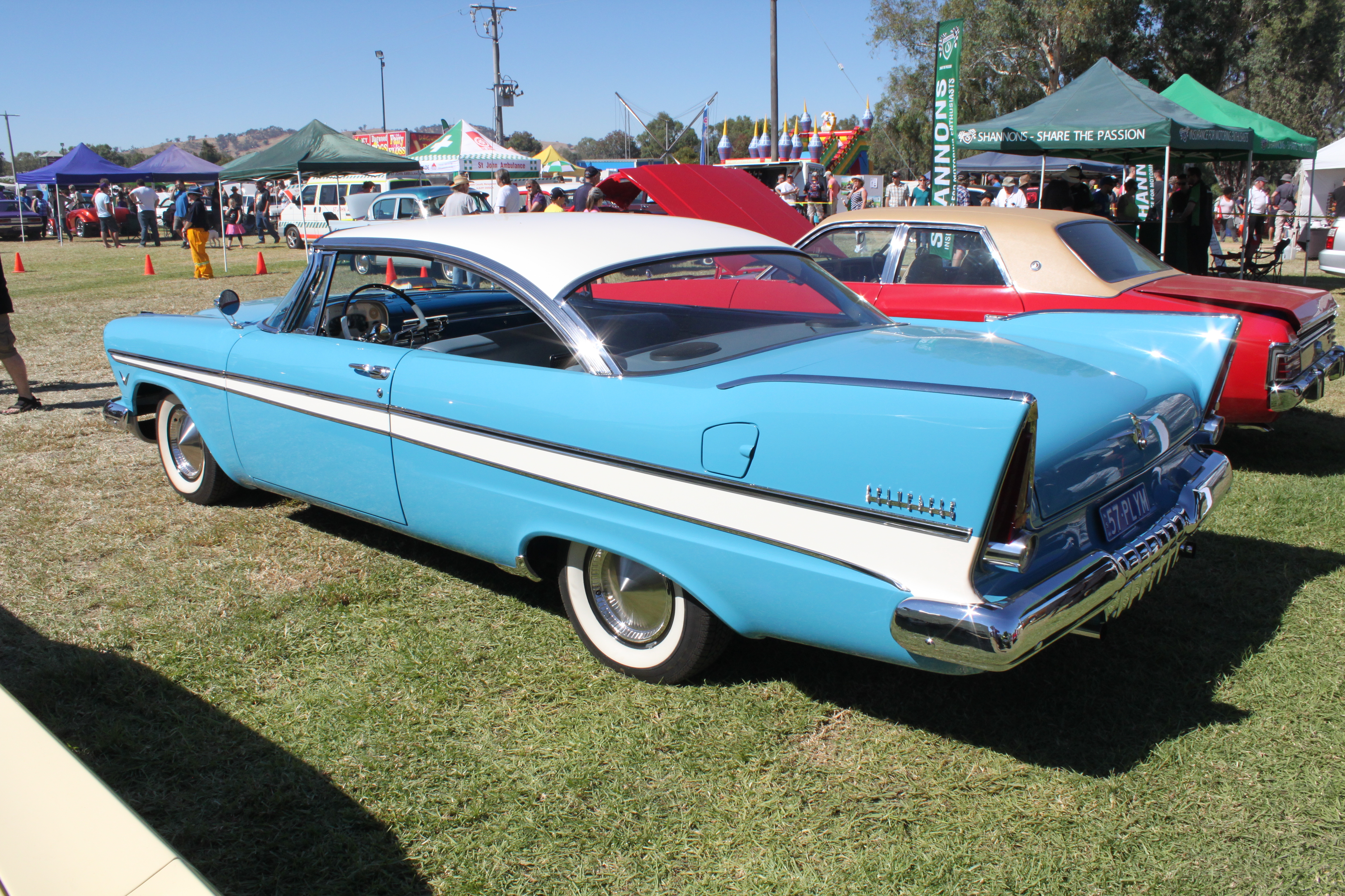 File:Plymouth Belvedere II (24564969017).jpg - Wikimedia Commons