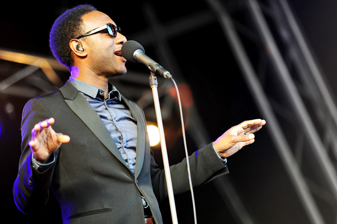 File:Aloe Blacc @ Sir Stewart Bovell Park (7 1 12) (6693047705).jpg