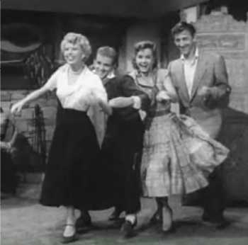 Bob Fosse, tweede van links, in de film The Affairs of Dobie Gillis (1953)