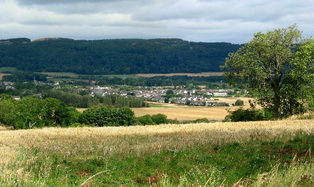 File:Bridge of Earn - geograph.org.uk - 54866.jpg