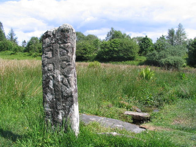 File:Cross-marked slab and well near Loch Coille-Bhar - geograph.org.uk - 827923.jpg