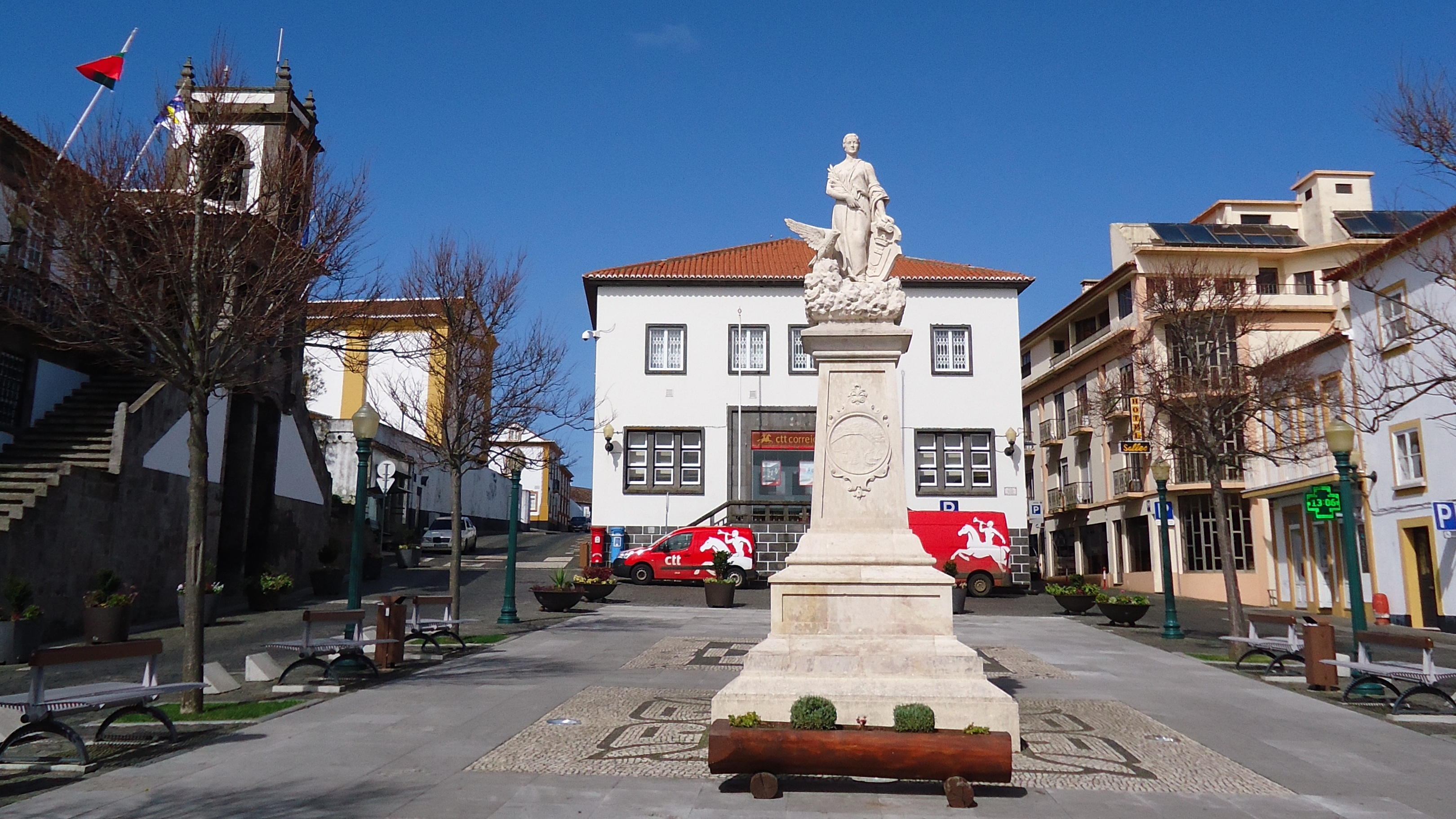 MONUMENTOS MAIS MARCANTES QUE QUALQUER ESTÁTUA DA LIBERDADE