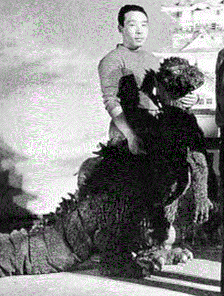 File:Godzilla Raids Again (1955) Haruo Nakajima.gif