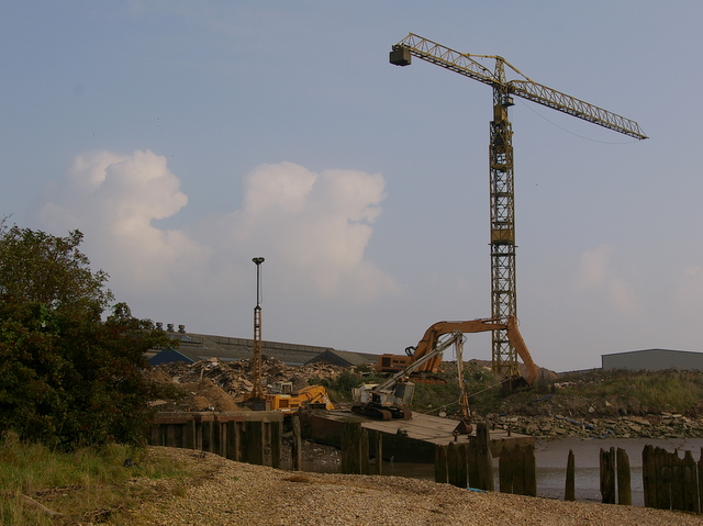 File:Hessle Haven - geograph.org.uk - 260178.jpg