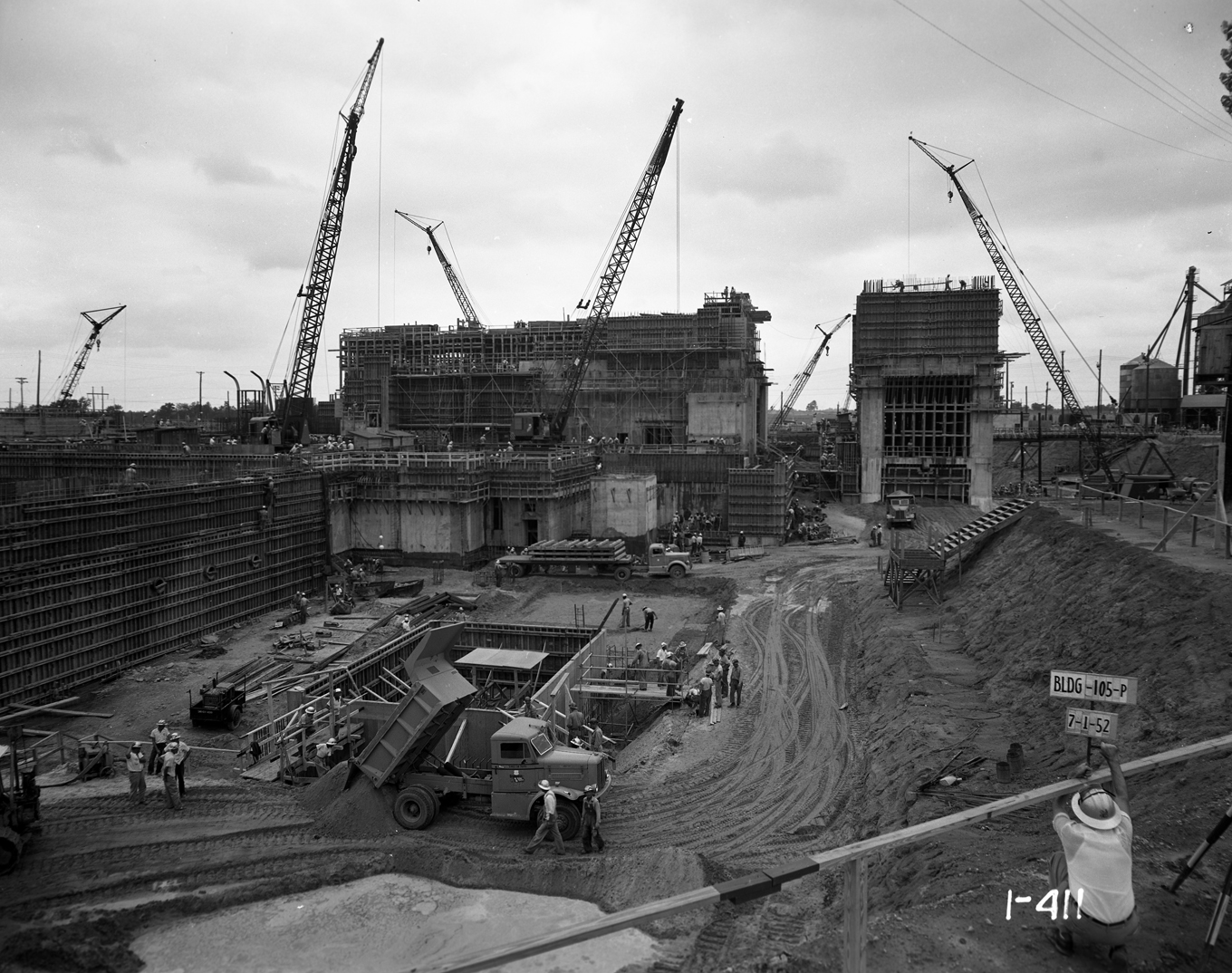 File:Historic P and R Reactor Photos - Savannah River Site