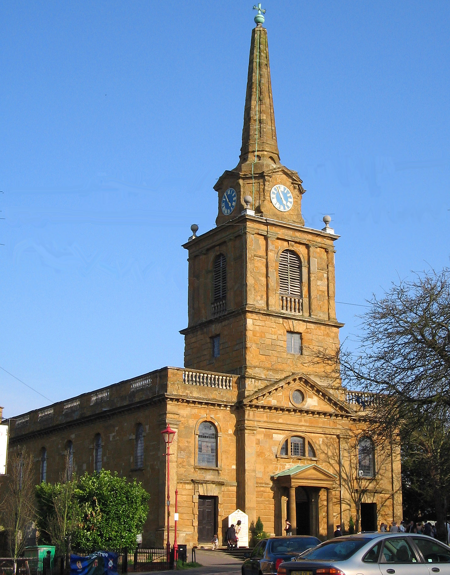 Holy Cross Church, Daventry