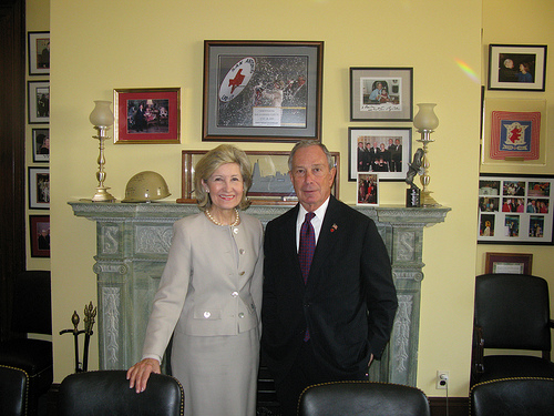 File:Kay Bailey Hutchison and Michael Bloomberg.jpg