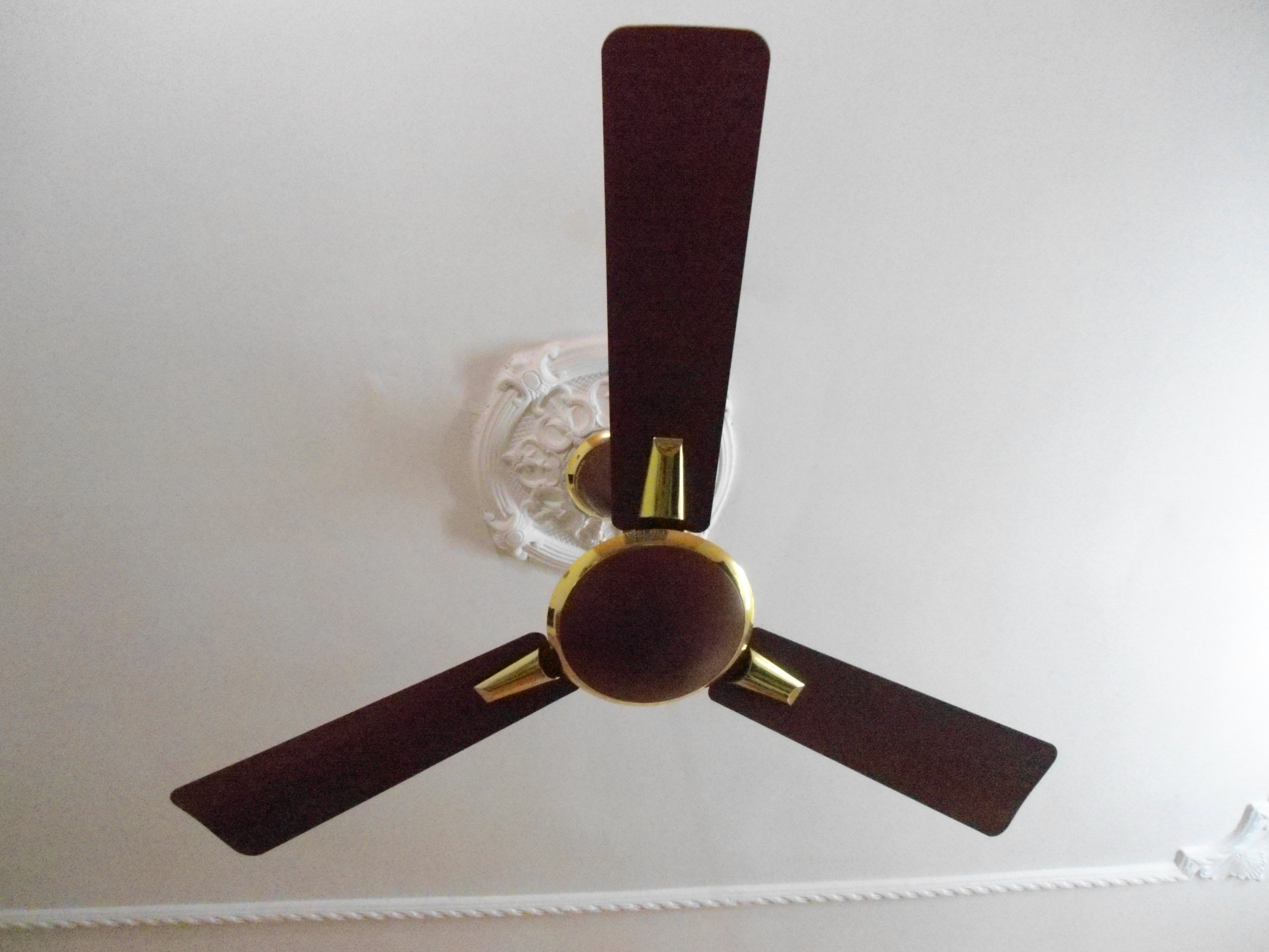 File Three Blade Ceiling Fan At Nizampet Jpg Wikimedia Commons