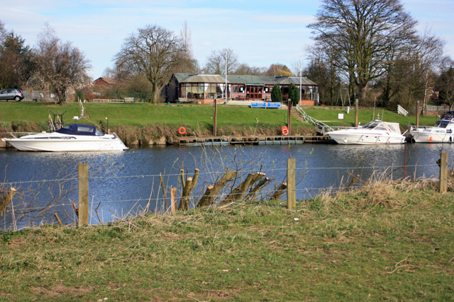 York Motor Yacht Club - clubhouse - geograph.org.uk - 1219701