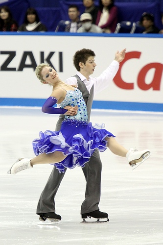 File:2010 NHK Trophy Dance - Dora TUROCZI - Balazs MAJOR - 0851a.jpg