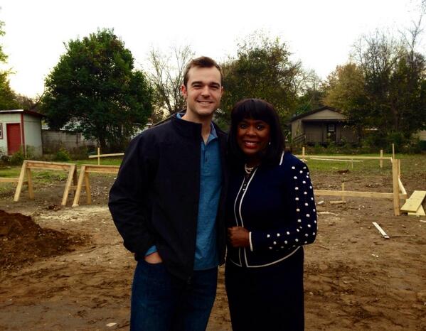 File:David Robertson and Terri Sewell in 2013.jpg