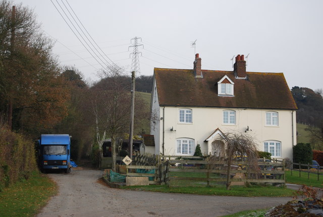 File:Farmhouse, Allington Farm - geograph.org.uk - 2268758.jpg