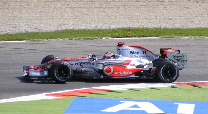File:Fernando Alonso Monza 2007.jpg