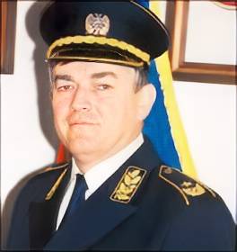 <span class="mw-page-title-main">Božidar Delić</span> Serbian politician (1956–2022)