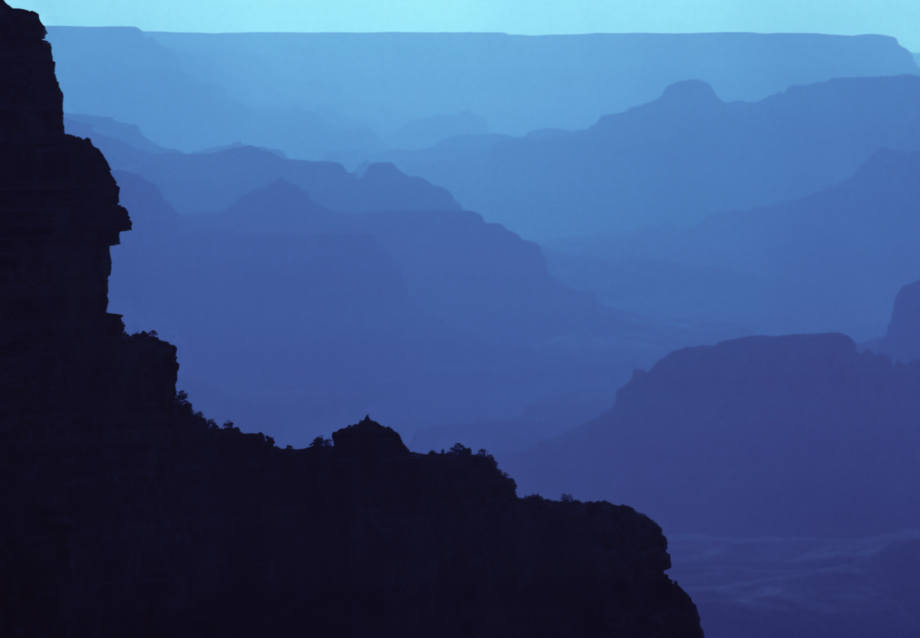 File:Hazy blue hour in Grand Canyon.JPG - Wikimedia Commons